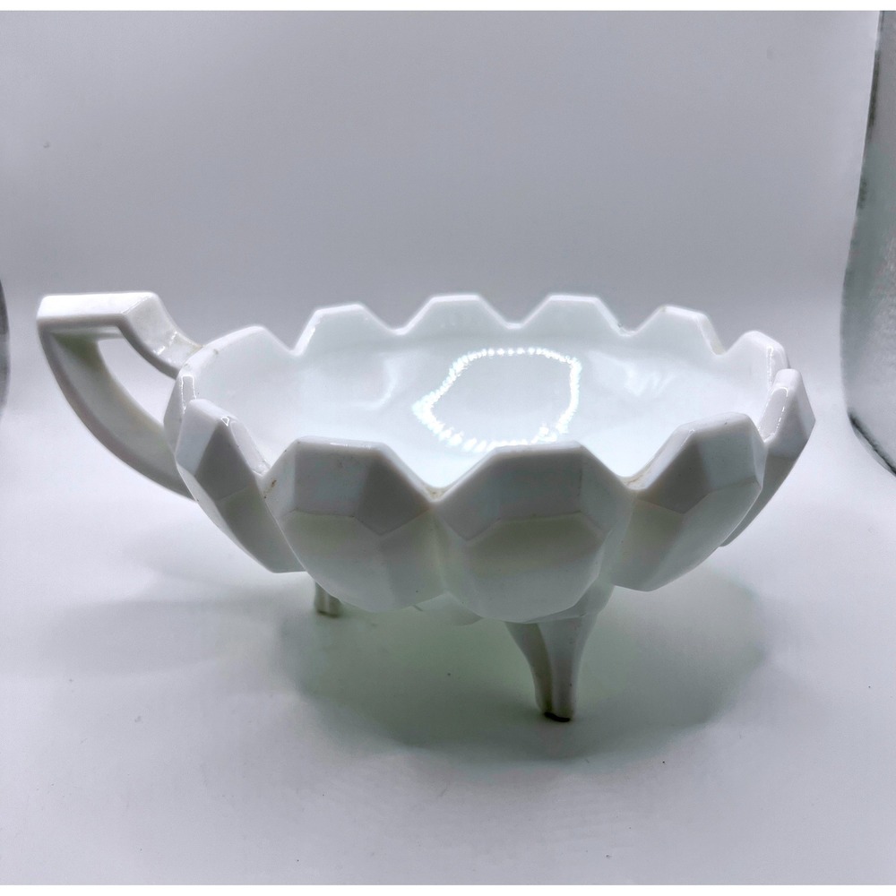Tiffin Franciscan Betsy Ross Nappy 5.5in White Good Milk Glass Footed Bowl 1940s